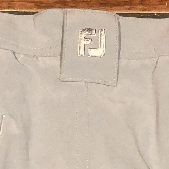 FootJoy mens golf shorts. 36 - Picture 3 of 5